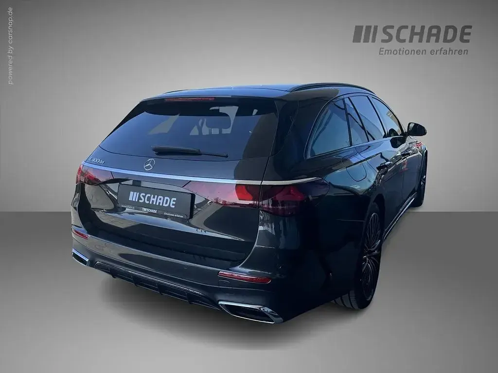 Gebraucht Mercedes E300 AMG line 313 PS (230 kW) 2025 Grau Limousine