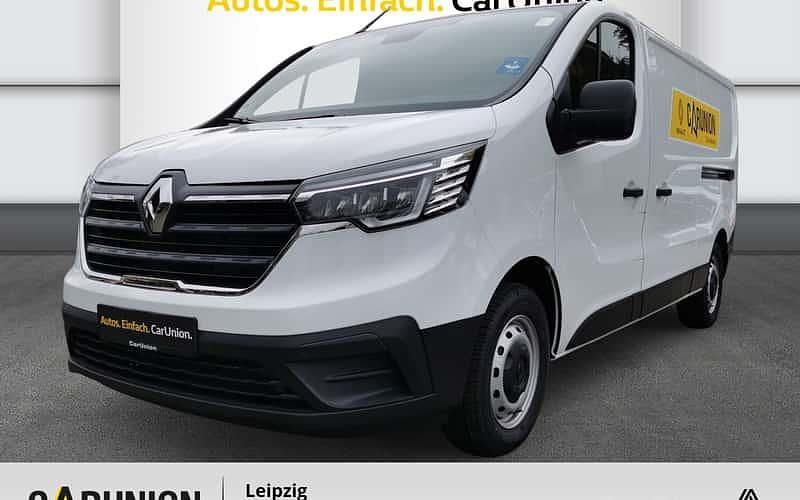 Arktisweiß Gebraucht 2024 Renault Trafic Komfort Van | 33.990 € (Teuer) - Bild 1/4