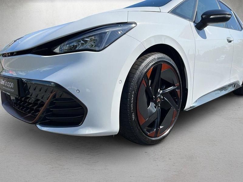 Usata Cupra Born 169 kW (231 CV) 2022 Bianco Utilitaria