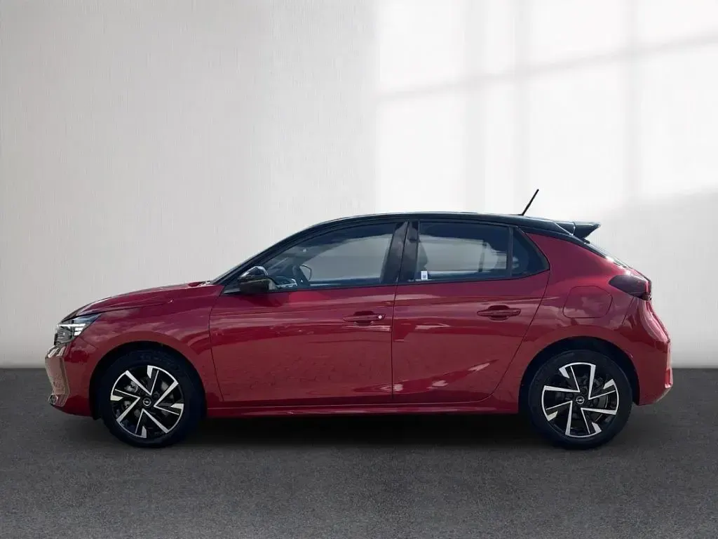 Używany Opel Corsa 101 KM (74 kW) 2025 Czerwony Hatchback