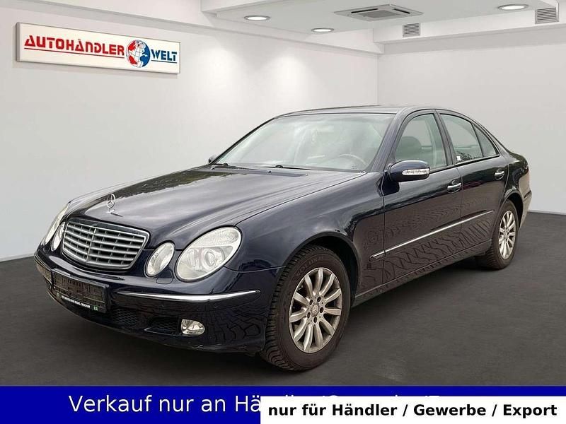 Blau Gebraucht 2002 Mercedes E320 Elegance Limousine | 2.899 € (Superpreis) - Bild 1/3