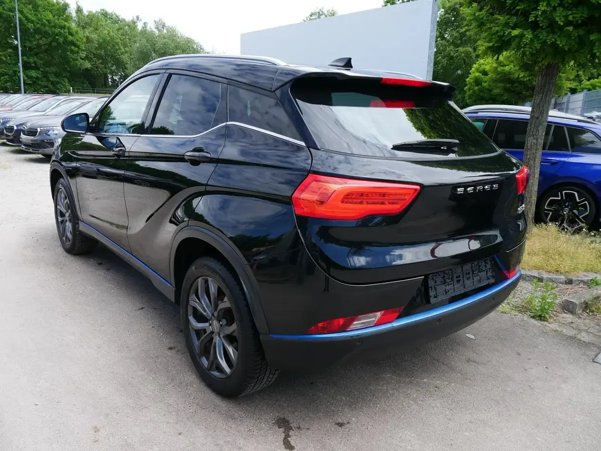 Gebraucht DFSK Seres 3 119 kW (163 PS) 2022 Nachtschwarz metallic SUV