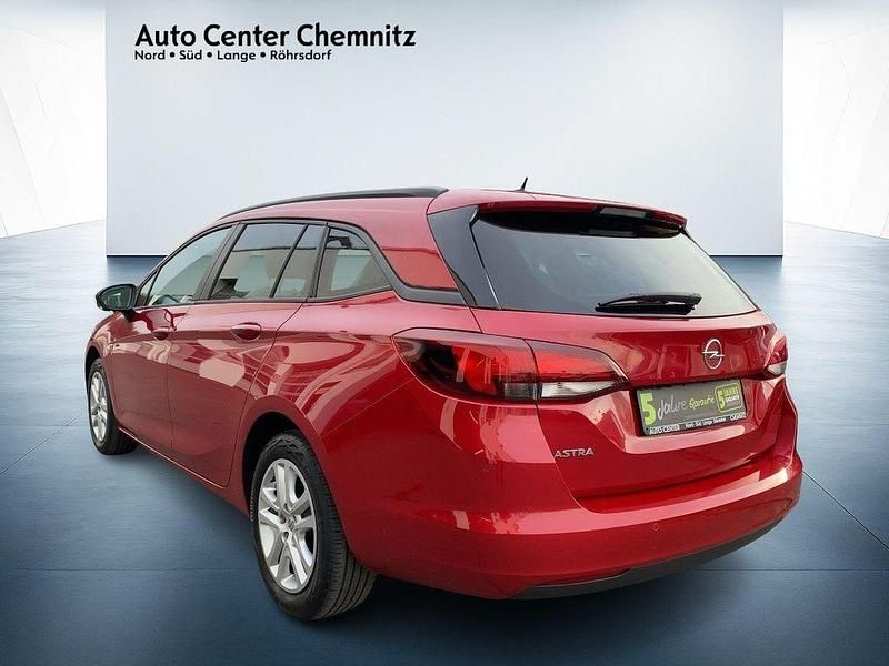 Gebraucht Opel Astra Edition 110 PS (80 kW) 2022 Chilli rot Kombi