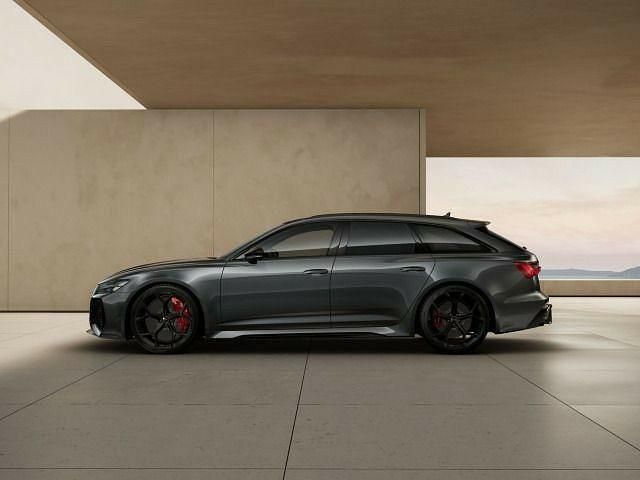 Second-hand Audi RS6 Performance 630 CP (463 kW) 2022 Andere farbe Break