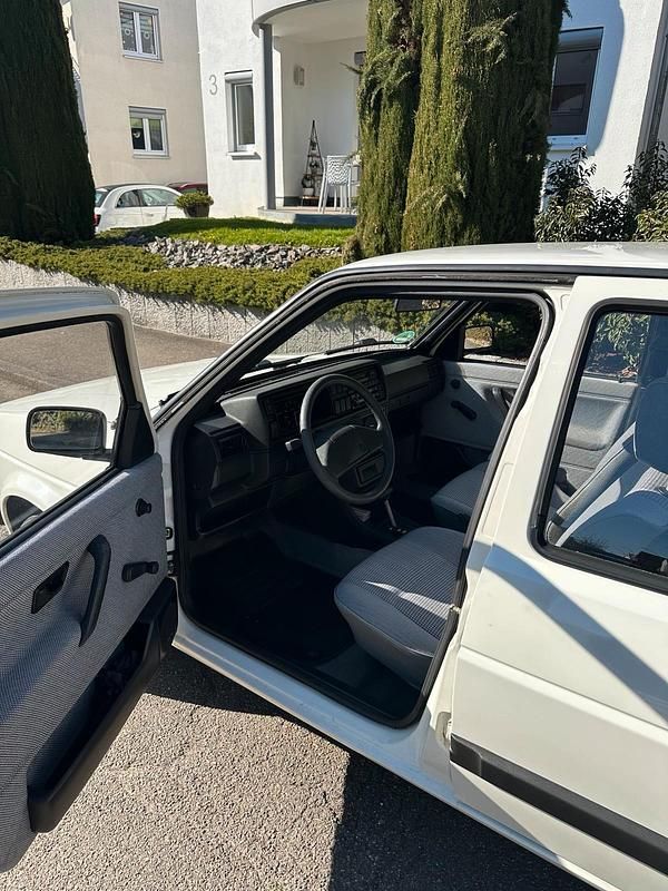 Brugt VW Golf II 69 HK (50 kW) 1991 Hvid Hatchback