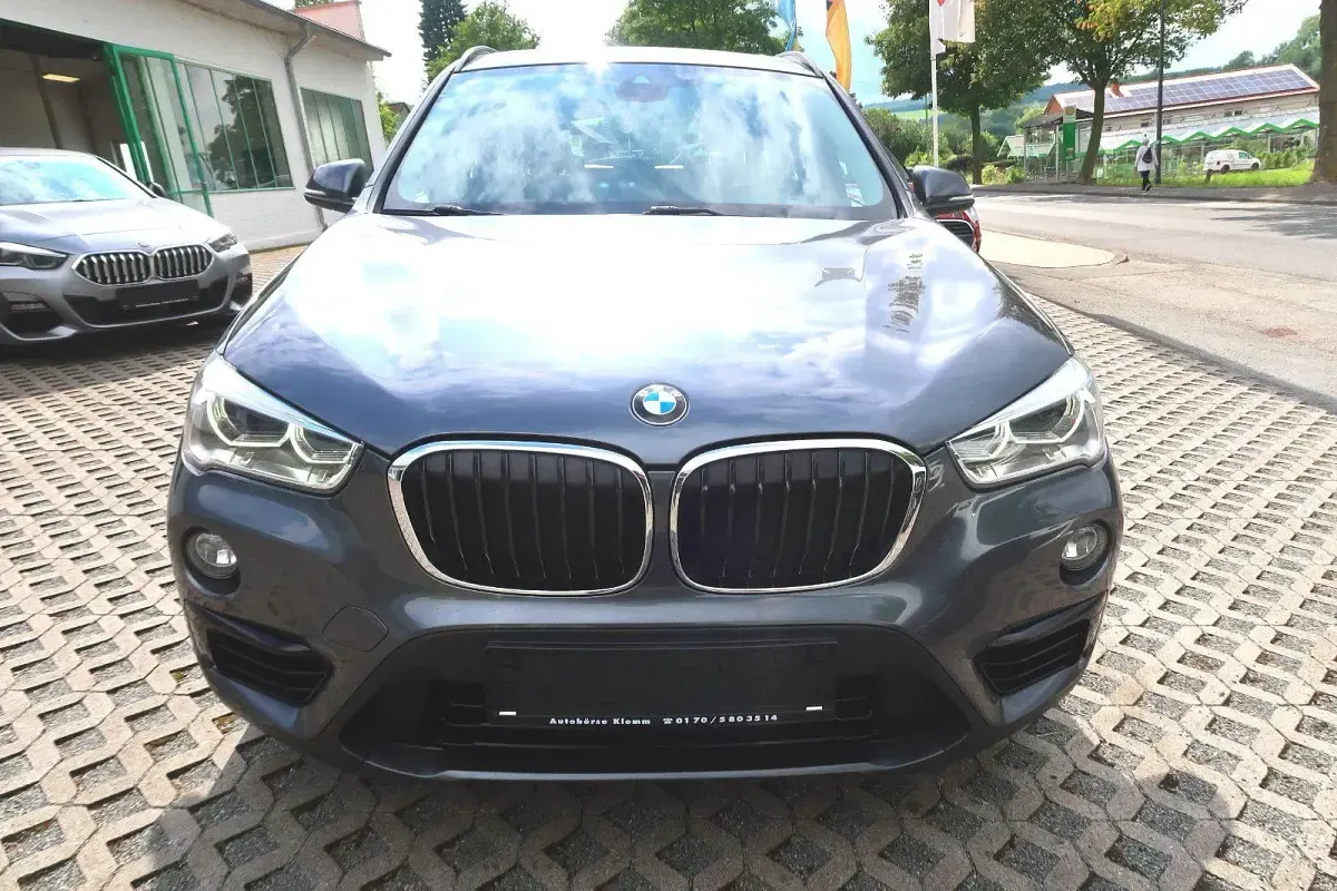 Gebraucht BMW X1 Sport Line 190 PS (139 kW) 2017 Grau SUV