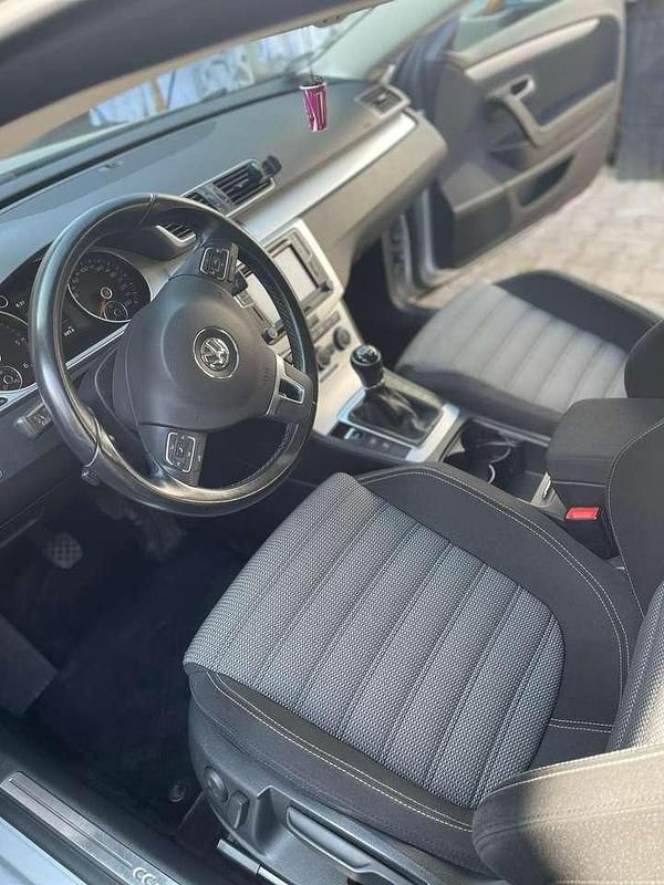 Gebraucht VW Passat Individual 143 PS (105 kW) 2016 Coupé