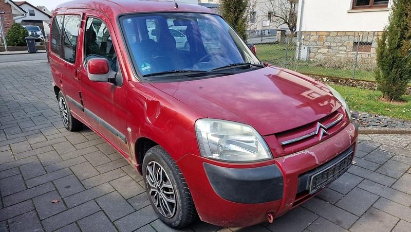 Gebraucht Citroën Berlingo Tonic 109 PS (80 kW) 2003 Rot Van / Kleinbus