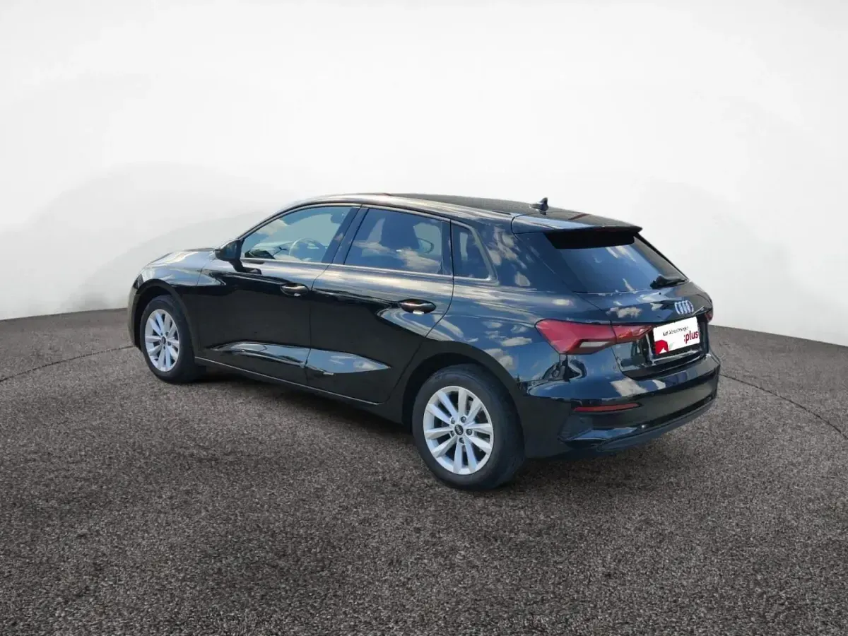 Gebraucht Audi A3 150 PS (110 kW) 2023 Brillantschwarz Limousine