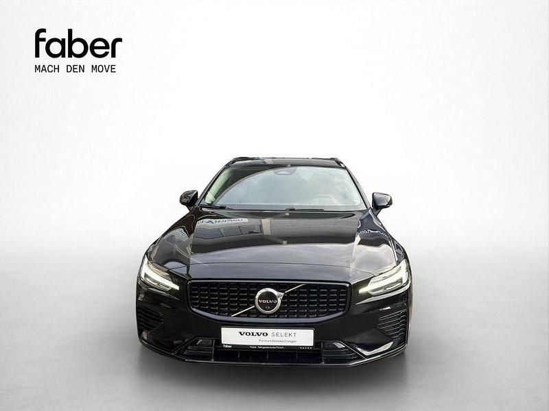 Gebraucht Volvo V60 Plus 398 PS (292 kW) 2022 Schwarz Kombi