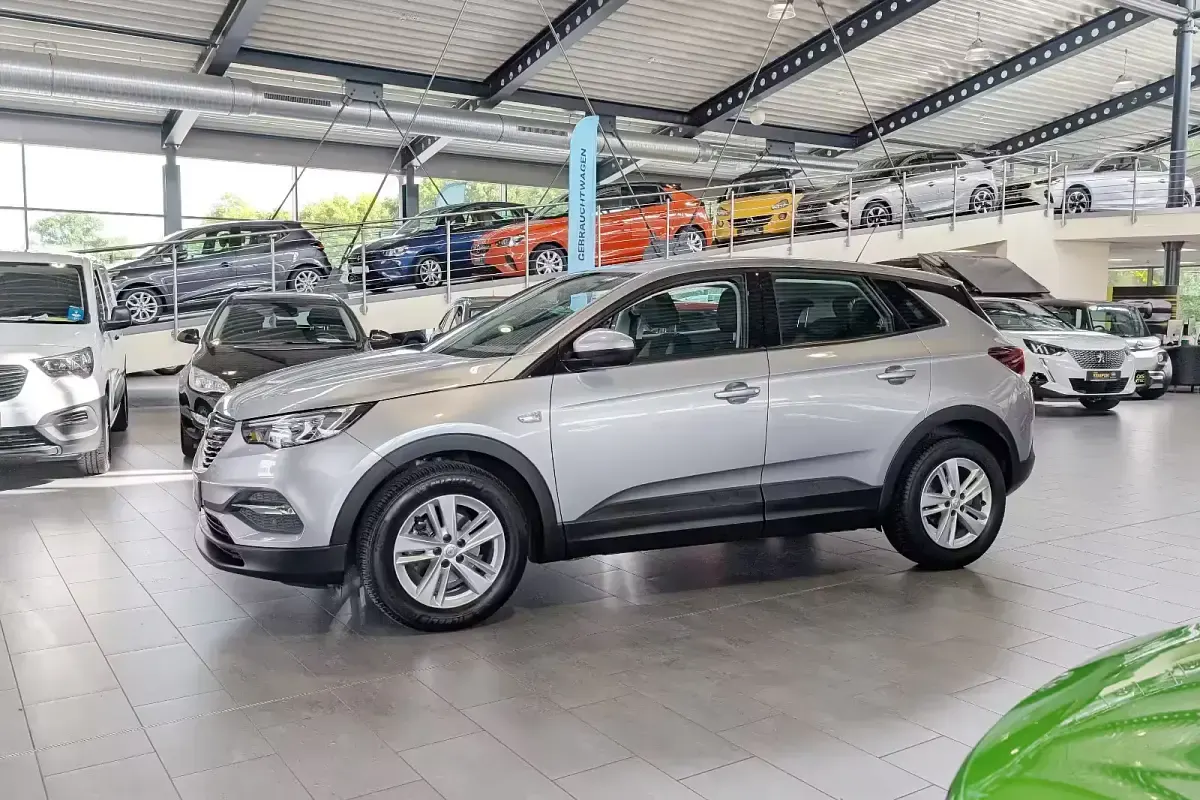 Gebraucht Opel Grandland X Edition 131 PS (96 kW) 2020 Grau SUV