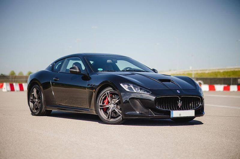 Schwarz Gebraucht 2017 Maserati Granturismo Coupé | 105.000 € - Bild 1/4