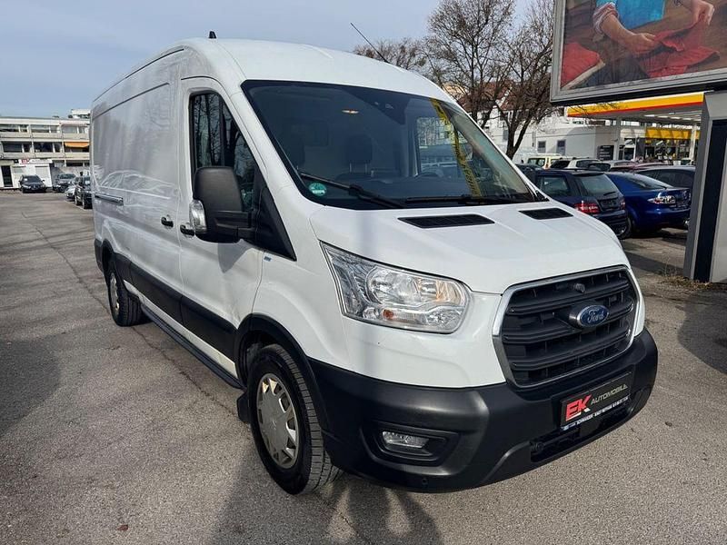 Gebraucht Ford Transit Trend 170 PS (125 kW) 2020 Weiß Van / Kleinbus