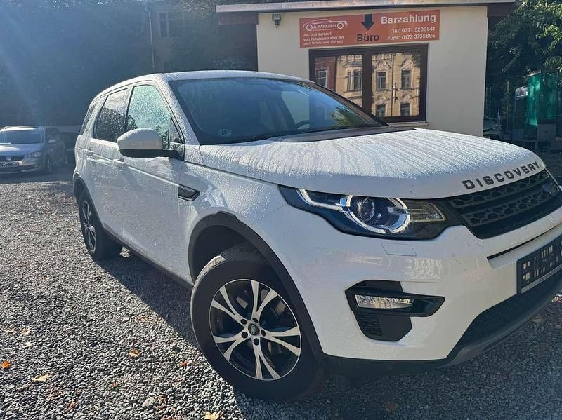 Fuji white Gebraucht 2015 Land Rover Discovery Sport SE SUV | 10.990 € - Bild 1/4