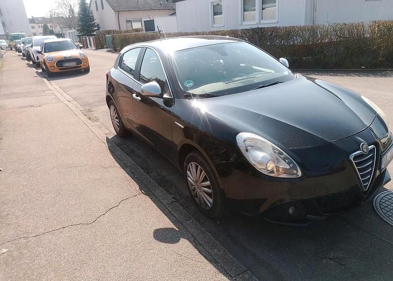 Gebraucht Alfa Romeo Giulietta 120 PS (88 kW) 2011 Kleinwagen