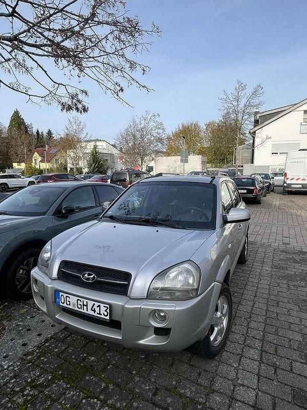 Gebraucht Hyundai Tucson GLS 141 PS (103 kW) 2008 Silber SUV