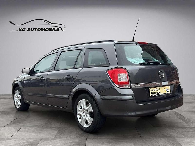 Gebraucht Opel Astra Innovation 116 PS (85 kW) 2009 Grau Kombi