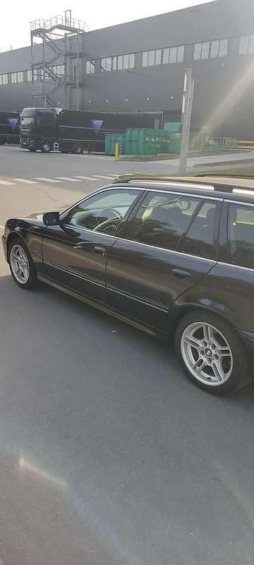 Gebraucht BMW 530 Exclusive 231 PS (169 kW) 2002 Schwarz Kombi
