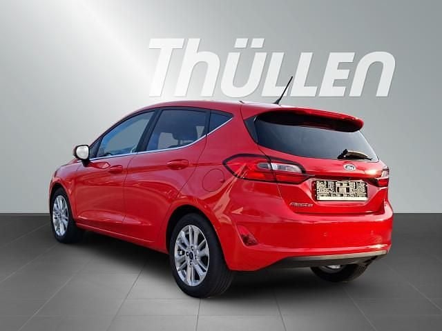 Używany Ford Fiesta Titanium 101 KM (74 kW) 2022 Czerwony Hatchback