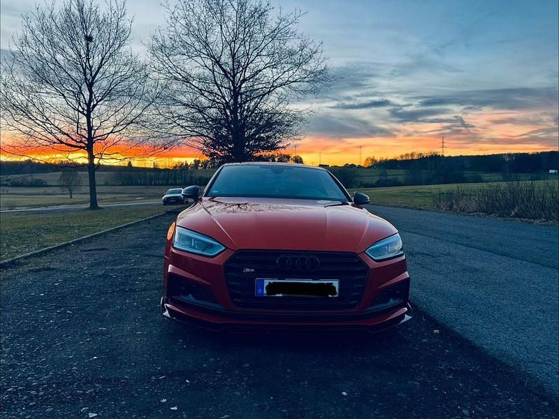 Gebraucht Audi S5 Ambiente 354 PS (260 kW) 2018 Rot Coupé