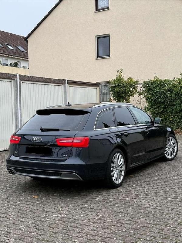 Gebraucht Audi A6 Sport 177 PS (130 kW) 2013 Blau Kombi