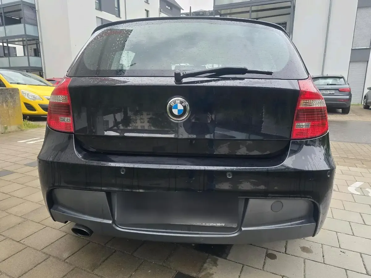 Gebraucht BMW 118 M Sport 143 PS (105 kW) 2008 Schwarz Kleinwagen