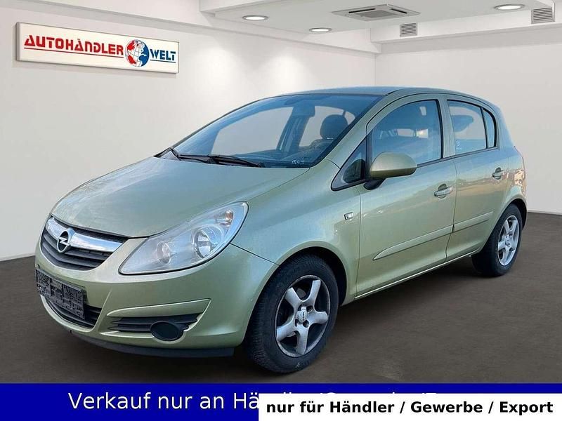 Grün Gebraucht 2007 Opel Corsa Catch Me Limousine | 1.499 € (Superpreis) - Bild 1/3