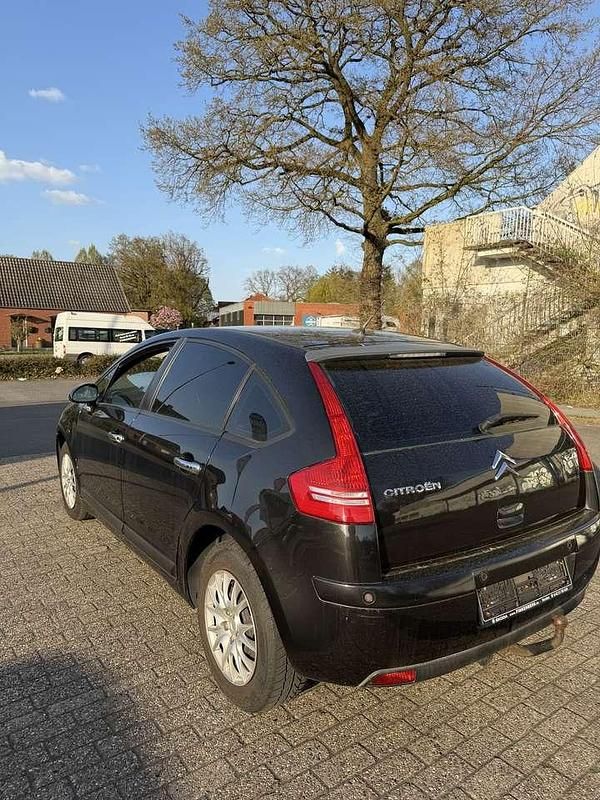 Second-hand Citroën C4 Comfort 109 CP (80 kW) 2006 Berlinǎ