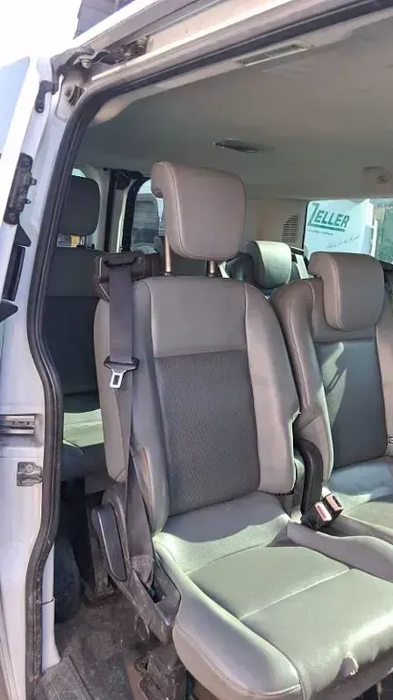 Gebraucht Ford 300 101 PS (74 kW) 2015 Weiß Kombi