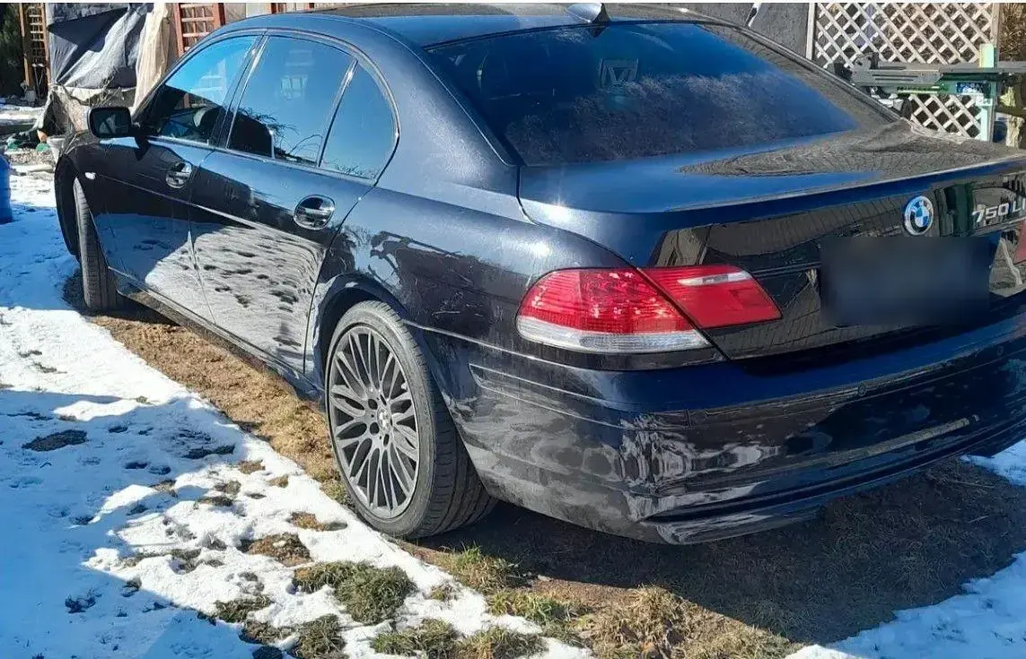 Gebraucht BMW 750L 367 PS (269 kW) 2006 Schwarz Limousine