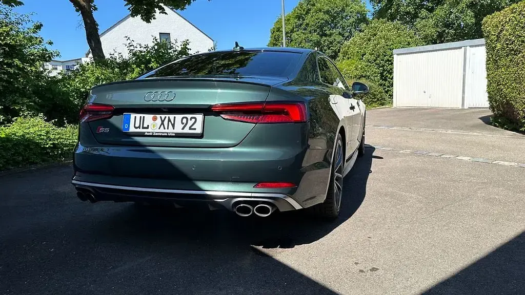 Gebraucht Audi S5 Sport 354 PS (260 kW) 2017 Grün Coupé