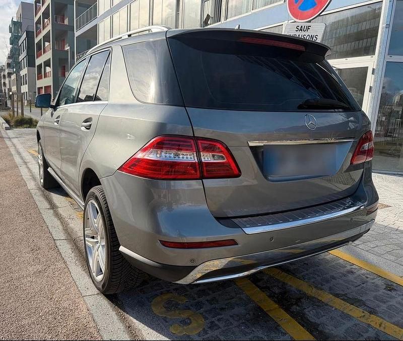 Gebraucht Mercedes ML250 204 PS (150 kW) 2013 Grau SUV