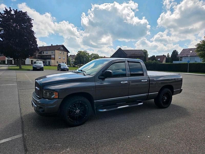 Grau Gebraucht 2004 Dodge Ram Abholung | 12.000 € (Fairer Preis) - Bild 1/4
