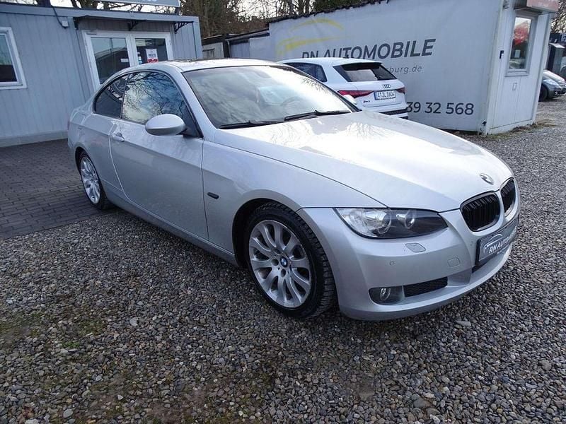 Grau Gebraucht 2006 BMW 325 Sport Line Coupé | 6.450 € - Bild 1/4