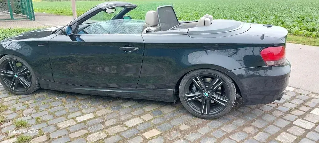 Gebraucht BMW 135 Cabriolet Performance 306 PS (225 kW) 2010 Schwarz Cabrio