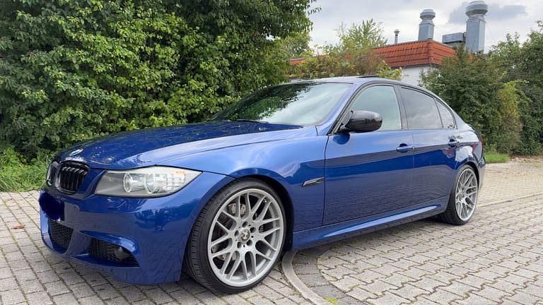 Schwarz Gebraucht 2009 BMW 330 Performance Limousine | 10.000 € (Fairer Preis) - Bild 1/4
