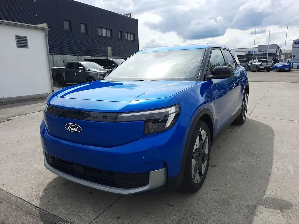 Nowe Ford Explorer Premium 125 kW (170 KM) 2026 Niebieski SUV