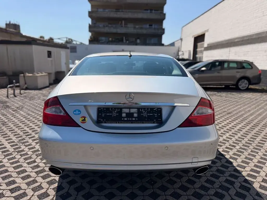 Gebraucht Mercedes CLS350 272 PS (200 kW) 2006 Iridiumsilber Coupé