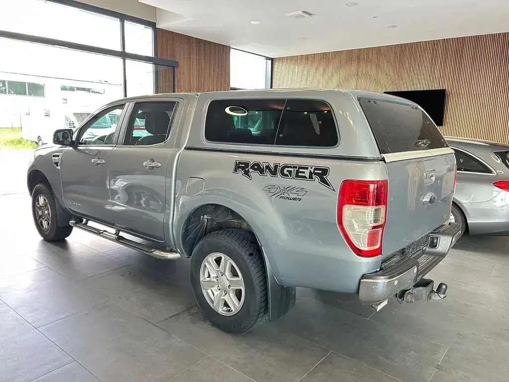 Gebraucht Ford Ranger Limited 150 PS (110 kW) 2016 Silber Pickup