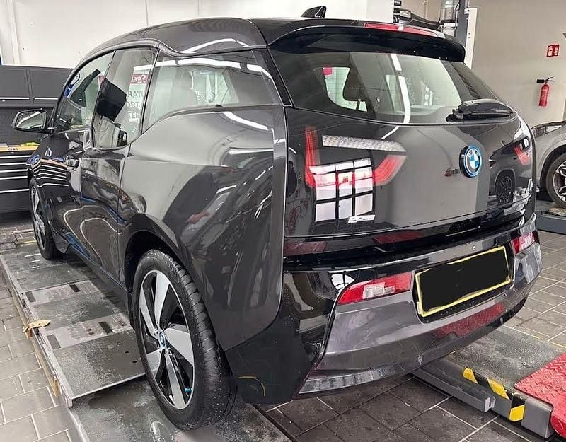 Gebraucht BMW i3 170 PS (125 kW) 2015 Schwarz Kleinwagen