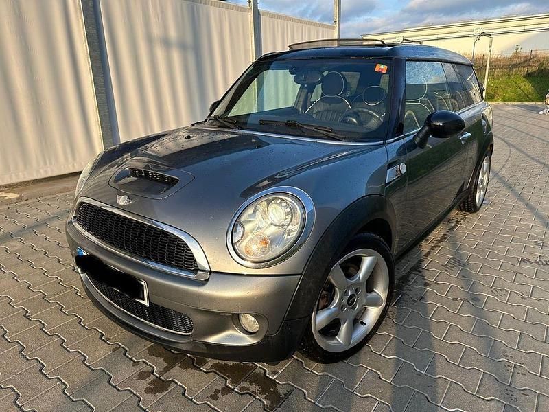 Grau Gebraucht 2009 Mini Cooper S Clubman Kombi | 4.290 € (Fairer Preis) - Bild 1/4