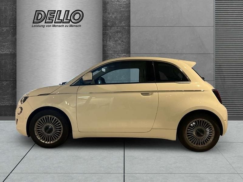 Gebraucht Fiat 500e Style 86 kW (118 PS) 2023 Colore esterno (arktis weiß) Kleinwagen