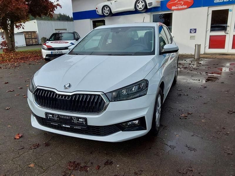 Neu Skoda Fabia Selection 80 PS (58 kW) 2025 Weiß Kleinwagen