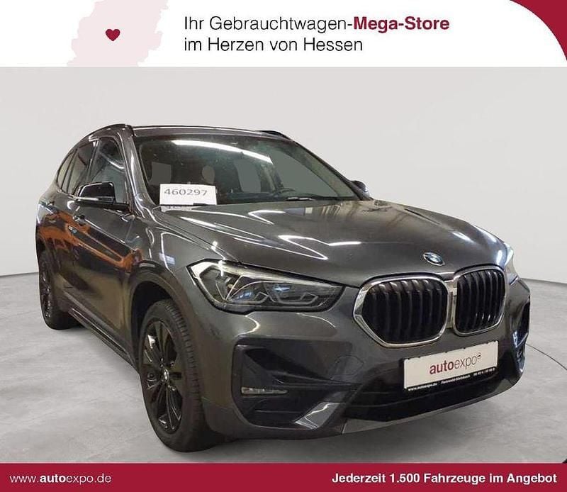 Mineralgrau metallic Gebraucht 2020 BMW X1 Sport Line SUV | 18.790 € (Guter Preis) - Bild 1/4