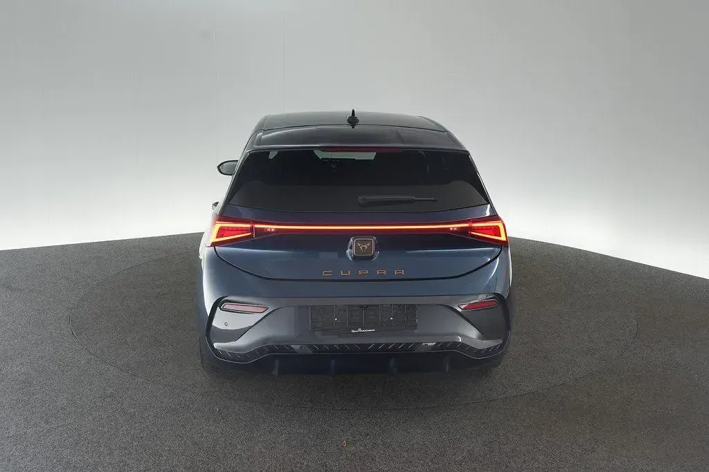 Gebraucht Cupra Born 150 kW (204 PS) 2022 Blau Kleinwagen