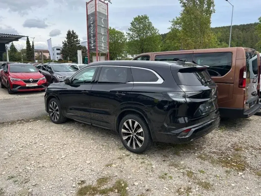 Używany Renault Espace Techno 200 KM (147 kW) 2025 Czarny SUV