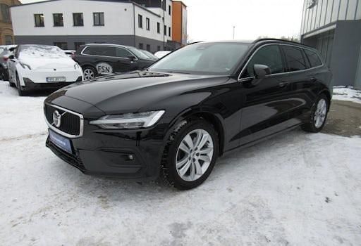 Gebraucht Volvo V60 Core 197 PS (144 kW) 2022 Schwarz Kombi