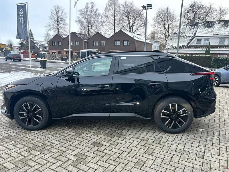 Neu Toyota bZ4X 164 kW (224 PS) 2026 Schwarz SUV