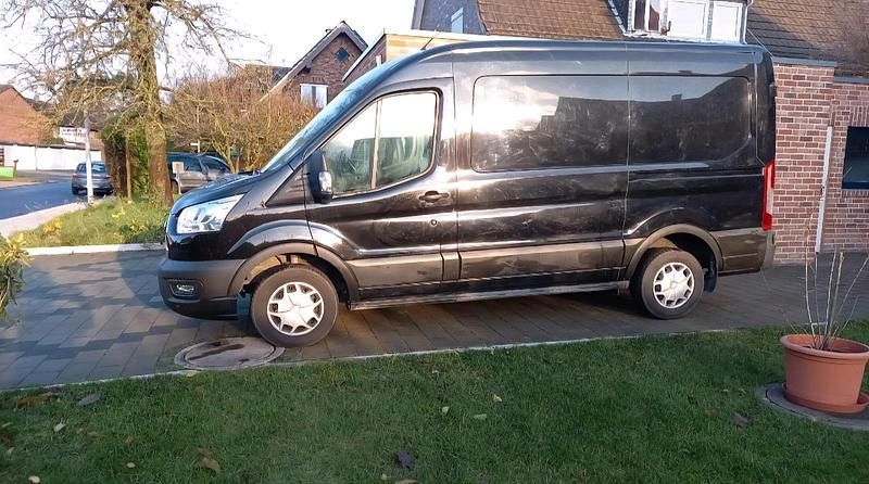 Usata Ford Transit 131 CV (96 kW) 2019 Nero Monovolume