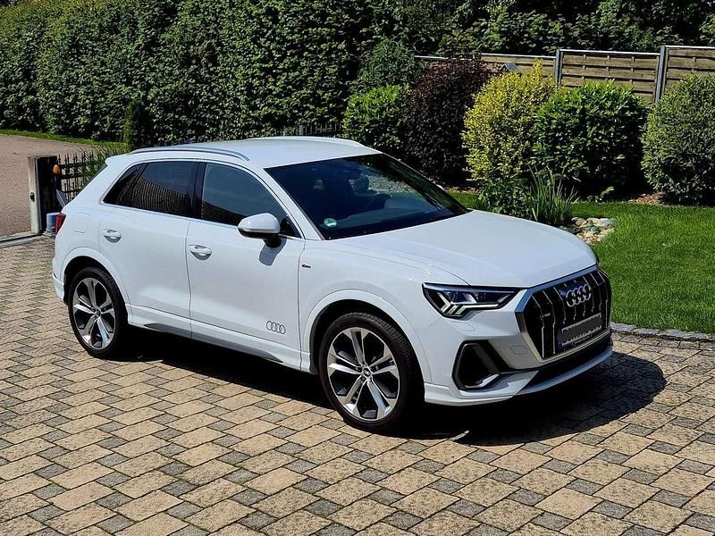 Weiß Gebraucht 2021 Audi Q3 S-Line SUV | 33.500 € (Etwas zu teuer) - Bild 1/4